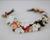 coronas de flores para novias